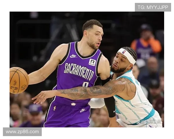 黄蜂主场连爆满三球狂胜国王 黄蜂主场连爆满三球狂胜国王